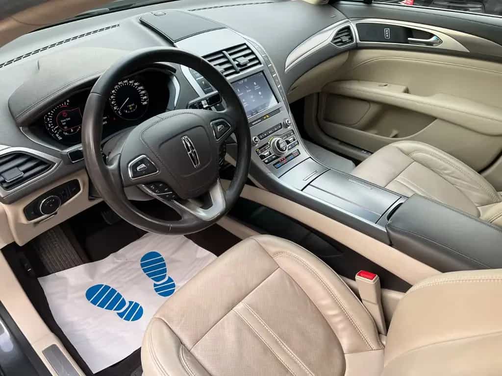 Lincoln MKZ 11/2021-photo-12