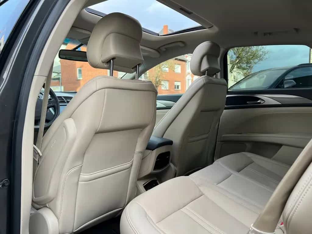 Lincoln MKZ 11/2021-photo-15