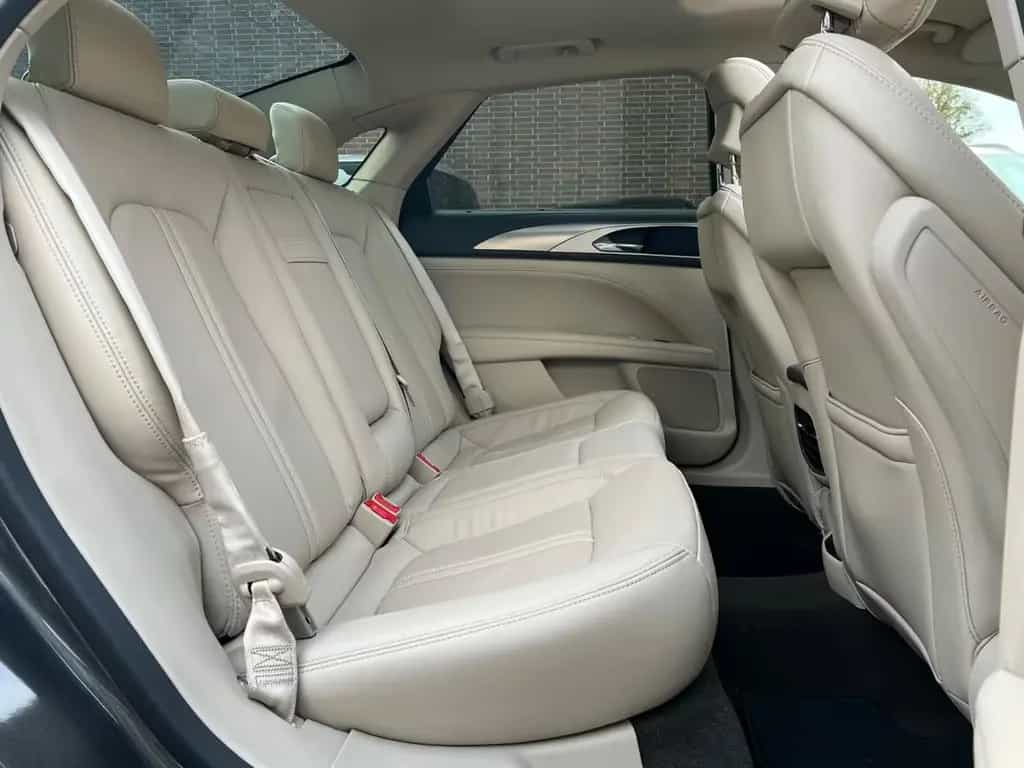 Lincoln MKZ 11/2021-photo-18