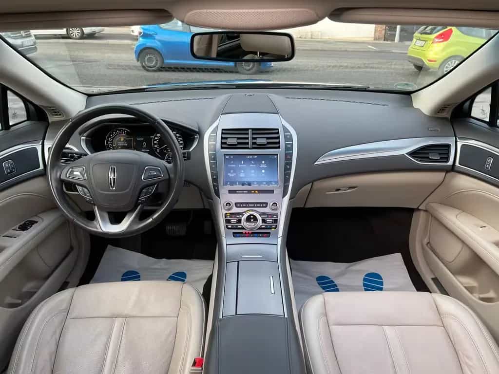 Lincoln MKZ 11/2021-photo-21