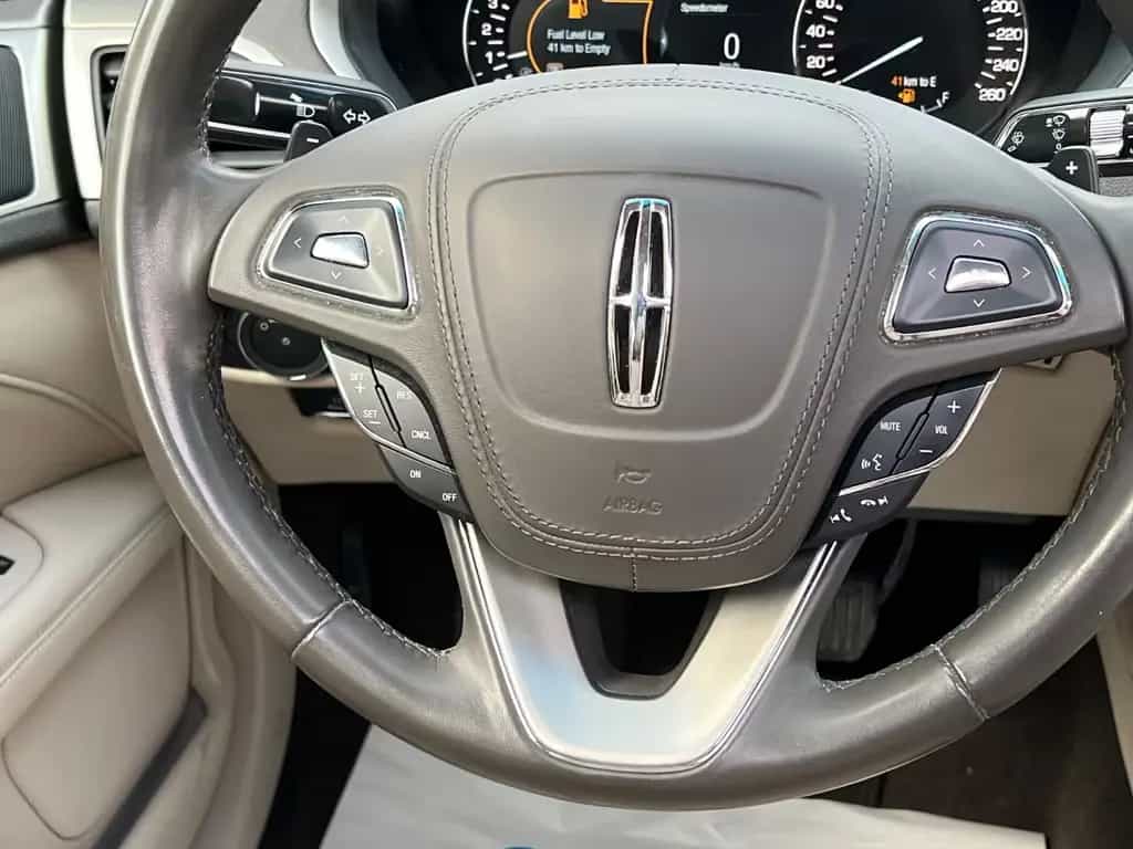 Lincoln MKZ 11/2021-photo-26