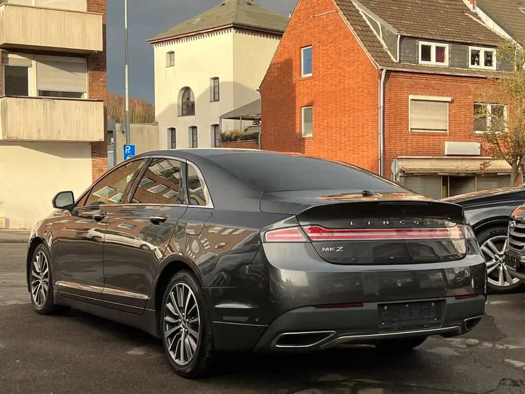 Lincoln MKZ 11/2021-photo-8
