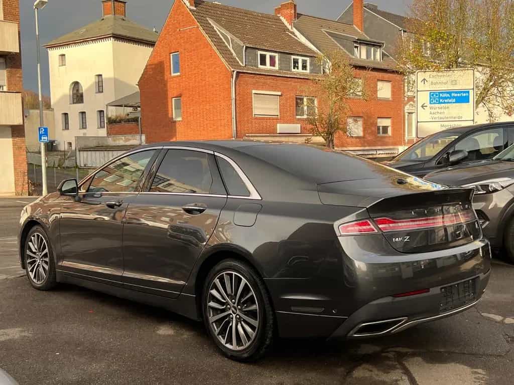 Lincoln MKZ 11/2021-photo-9