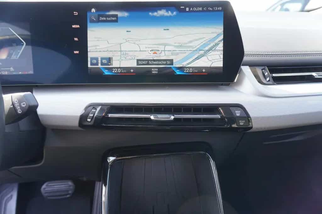 BMW 2 Series 218d Active Tourer*NAVI*LED*SPORT*SEHR GEPFLEGT* 07/2022-photo-29