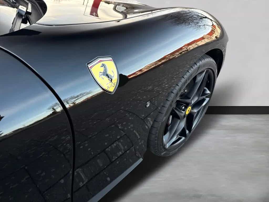 Ferrari Roma Spider *LED-Scheinwerfer*20 Zoll Felge* 06/2025-photo-10