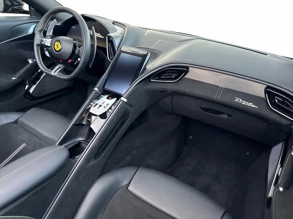 Ferrari Roma Spider *LED-Scheinwerfer*20 Zoll Felge* 06/2025-photo-15