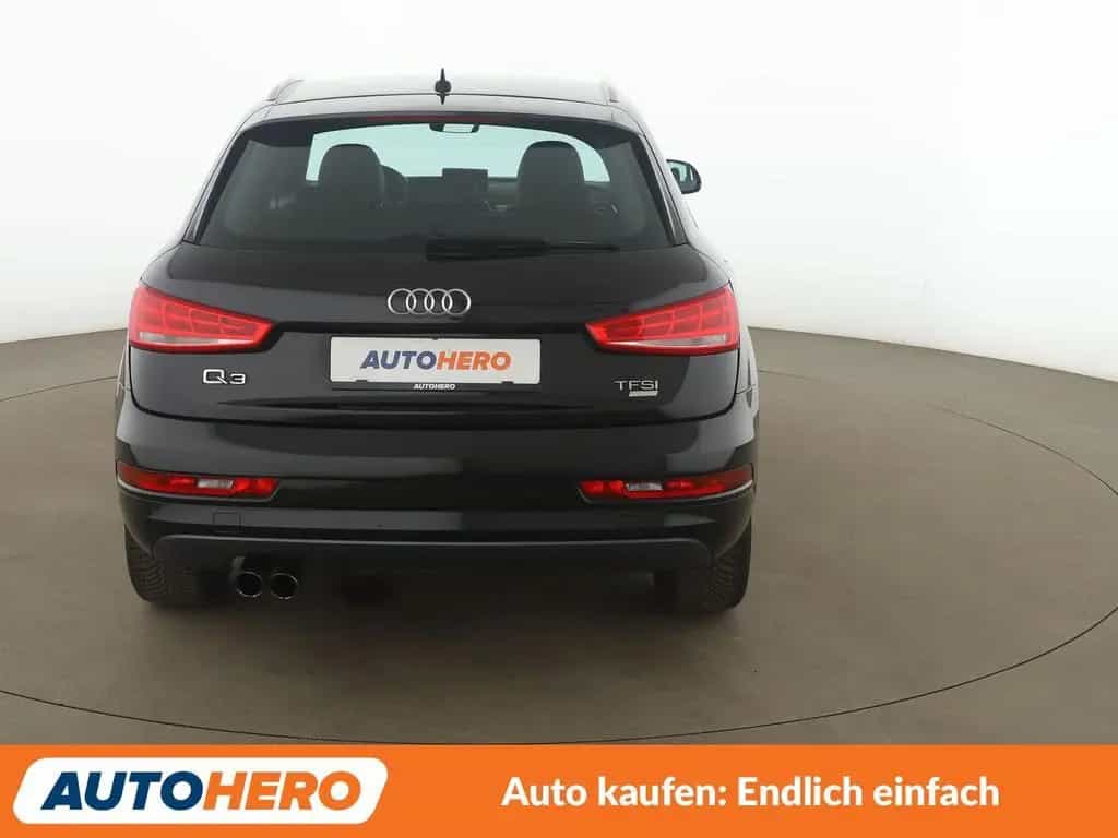 Audi Q3 1.4 TFSI ACT Sport*NAVI*XENON*TEMPO*PDC*SHZ* 05/2016-photo-4