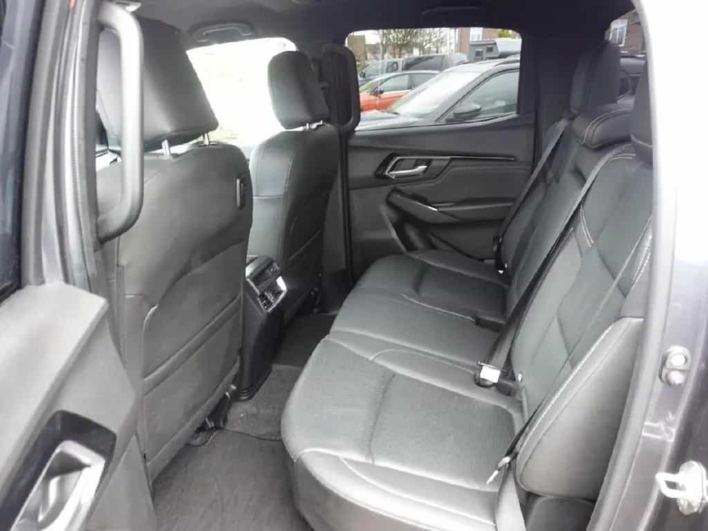 Isuzu D-Max Double Cab 1,9 LSE 09/2022-photo-10