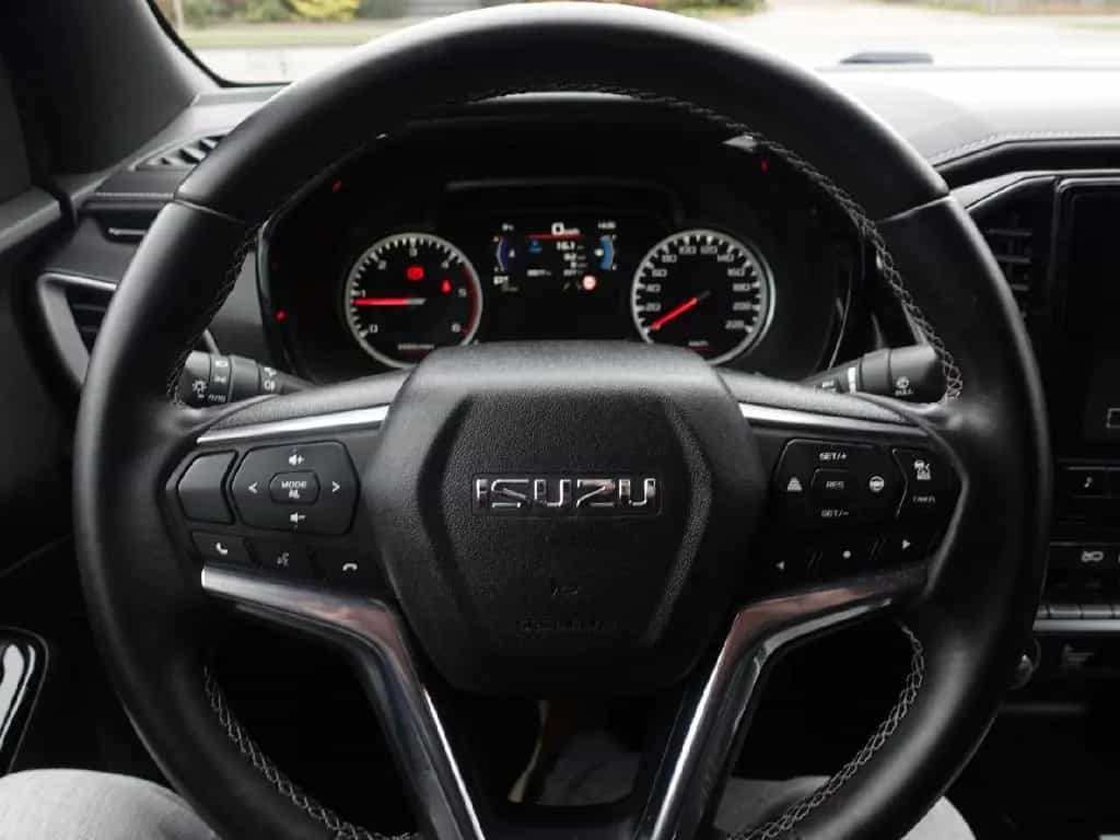 Isuzu D-Max Double Cab 1,9 LSE 09/2022-photo-12
