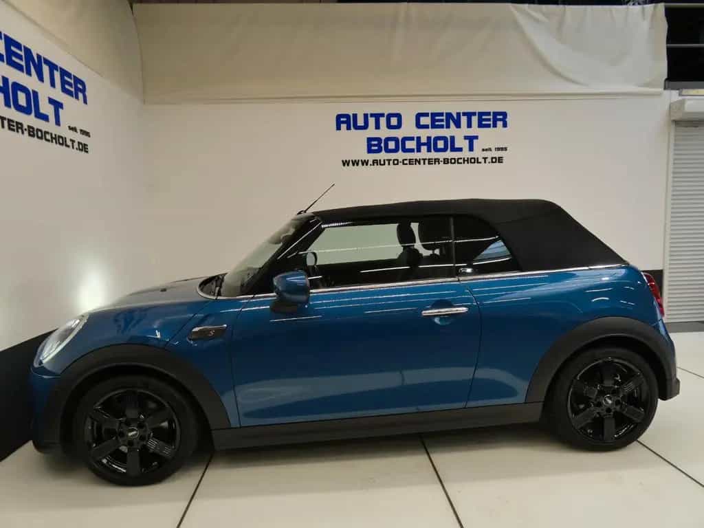 MINI Cooper S Classic Trim*NaviPro*HUD*DAB*Kamera 03/2021-photo-17