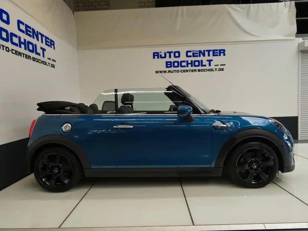 MINI Cooper S Classic Trim*NaviPro*HUD*DAB*Kamera 03/2021-photo-4
