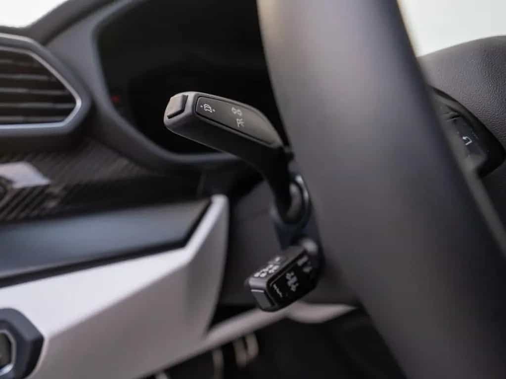 Lamborghini Urus S 23" B&O PANO MASSAGE PARK-ASSIST ADP 04/2025-photo-28