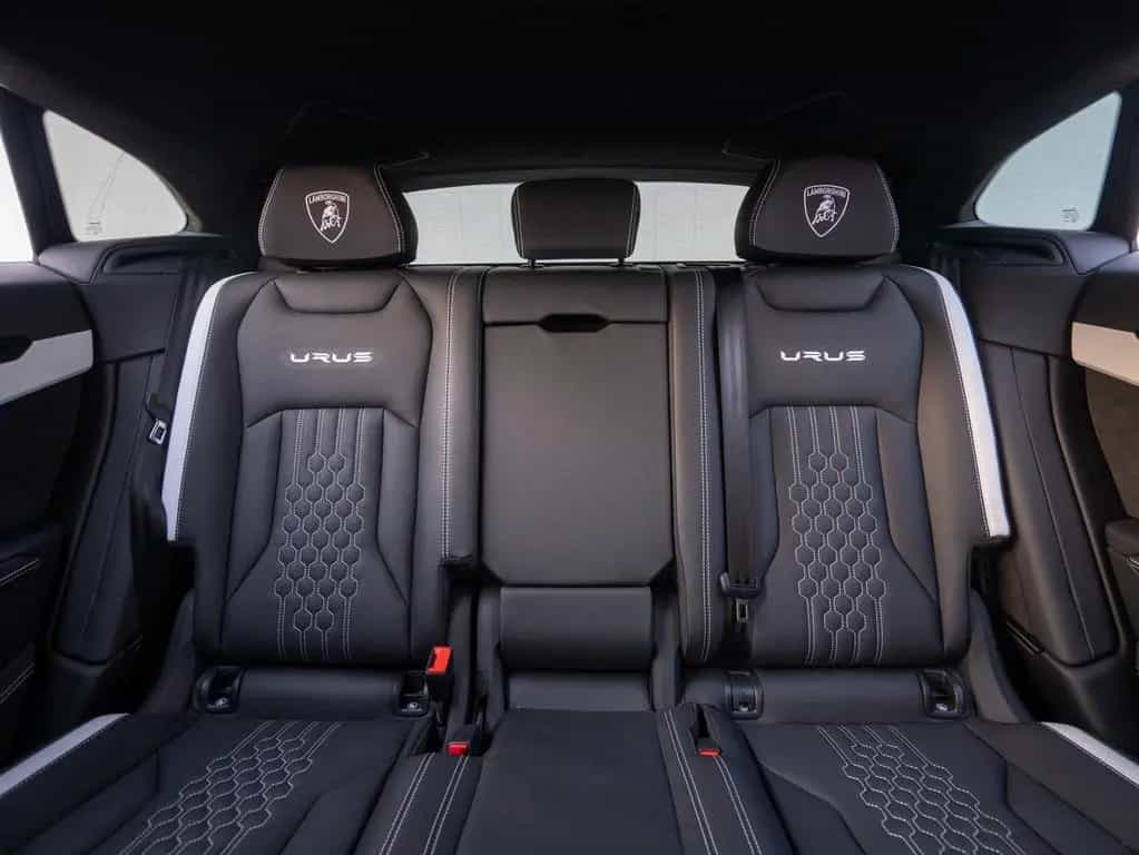 Lamborghini Urus S 23" B&O PANO MASSAGE PARK-ASSIST ADP 04/2025-photo-36