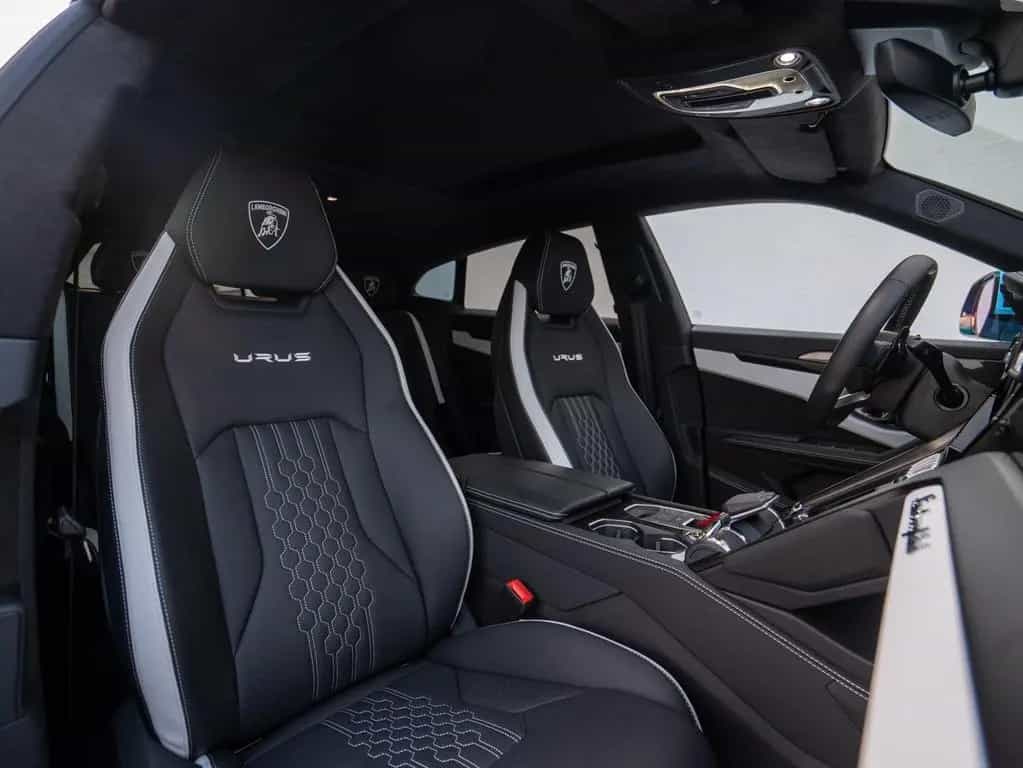 Lamborghini Urus S 23" B&O PANO MASSAGE PARK-ASSIST ADP 04/2025-photo-38