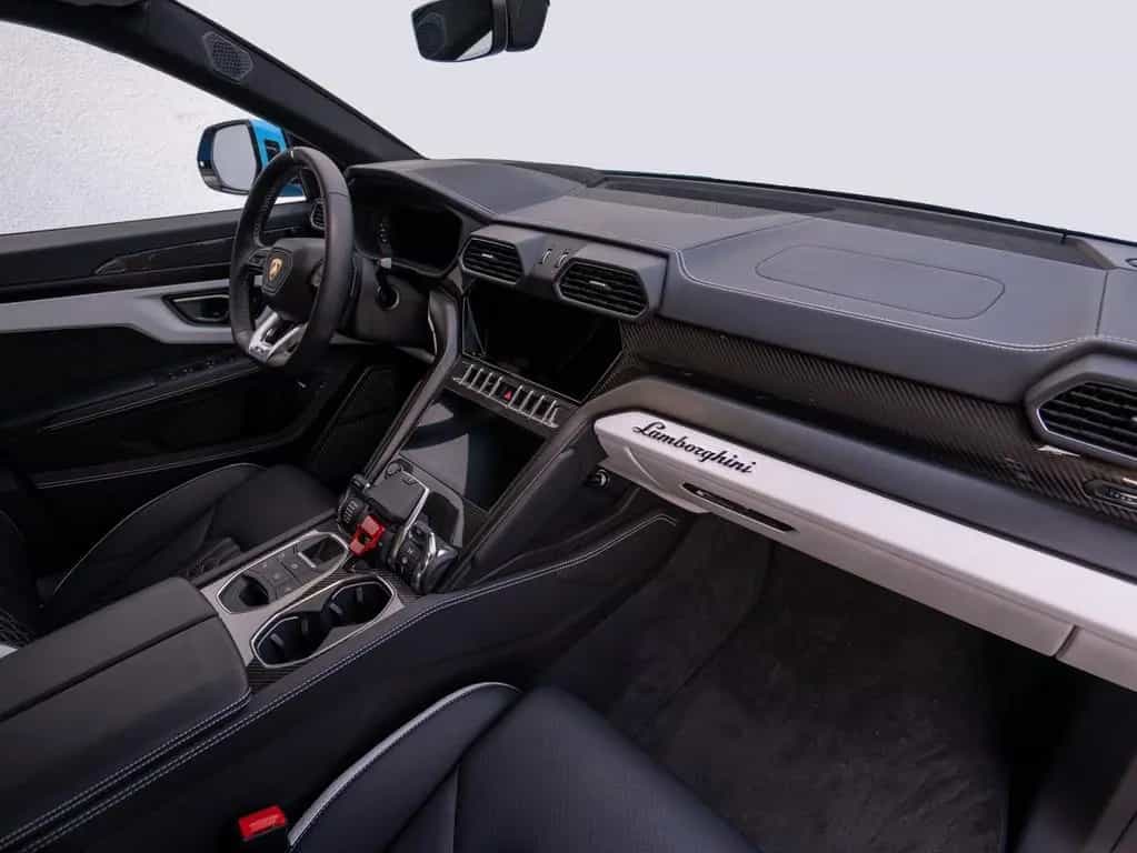 Lamborghini Urus S 23" B&O PANO MASSAGE PARK-ASSIST ADP 04/2025-photo-39