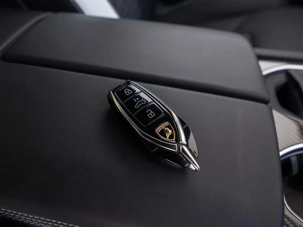 Lamborghini Urus S 23" B&O PANO MASSAGE PARK-ASSIST ADP 04/2025-photo-41