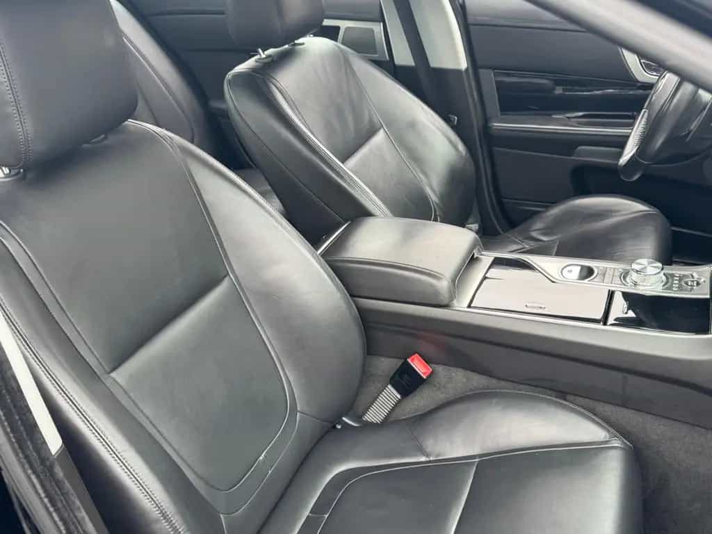 Jaguar XF 3.0 V6 Diesel S Premium Luxury Premium Luxury 10/2012-photo-12
