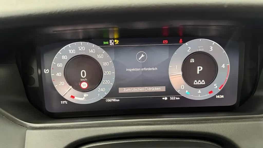 Land Rover Range Rover Rover Velar 2.0 D200 DYNAMIC SE AWD 03/2025-photo-9