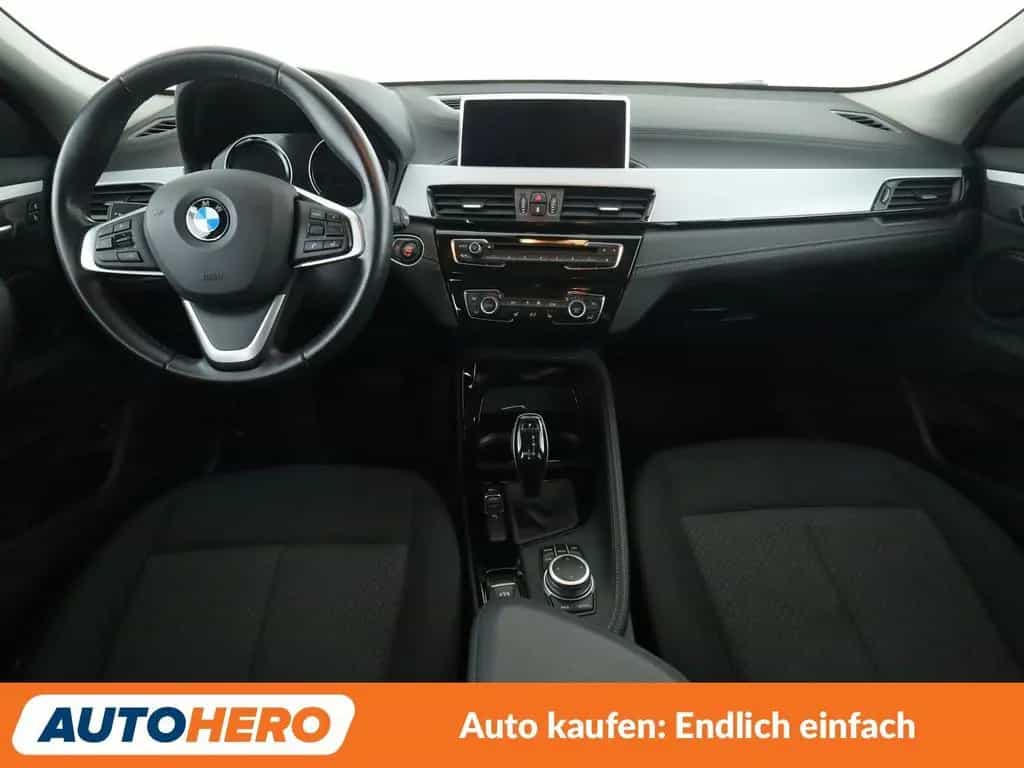 BMW X2 sDrive 20i Advantage Aut.*NAVI*LED*TEMPO*CAM* 09/2020-photo-11
