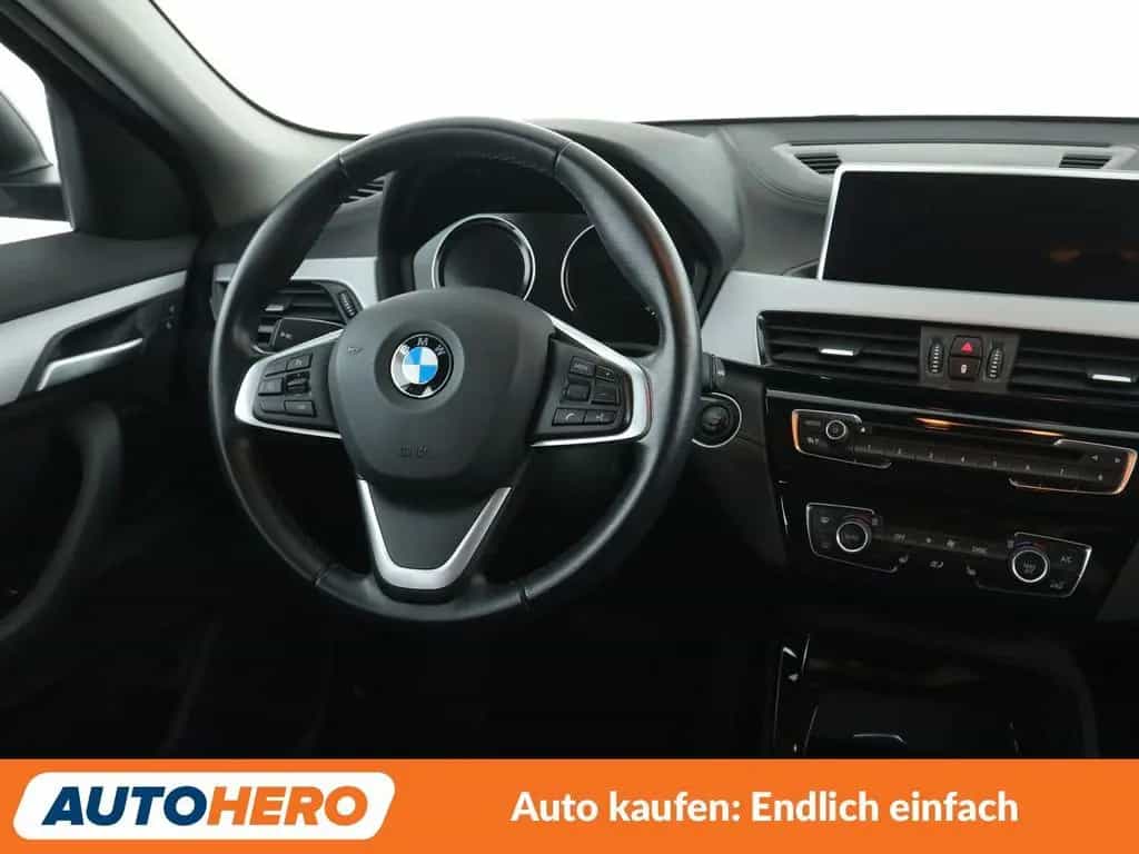BMW X2 sDrive 20i Advantage Aut.*NAVI*LED*TEMPO*CAM* 09/2020-photo-12