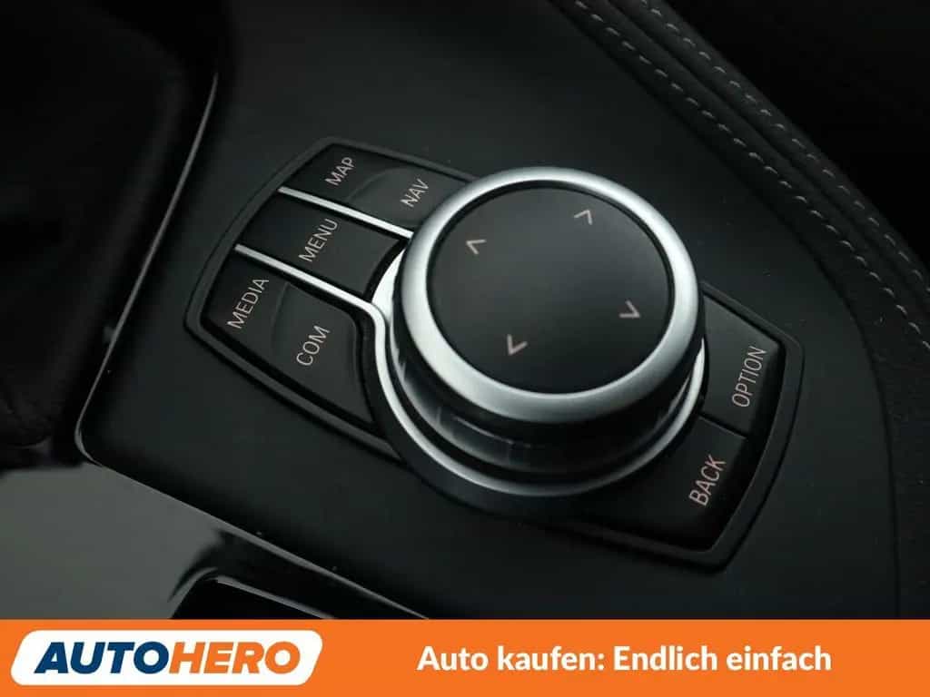 BMW X2 sDrive 20i Advantage Aut.*NAVI*LED*TEMPO*CAM* 09/2020-photo-28