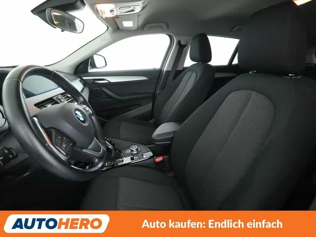 BMW X2 sDrive 20i Advantage Aut.*NAVI*LED*TEMPO*CAM* 09/2020-photo-9