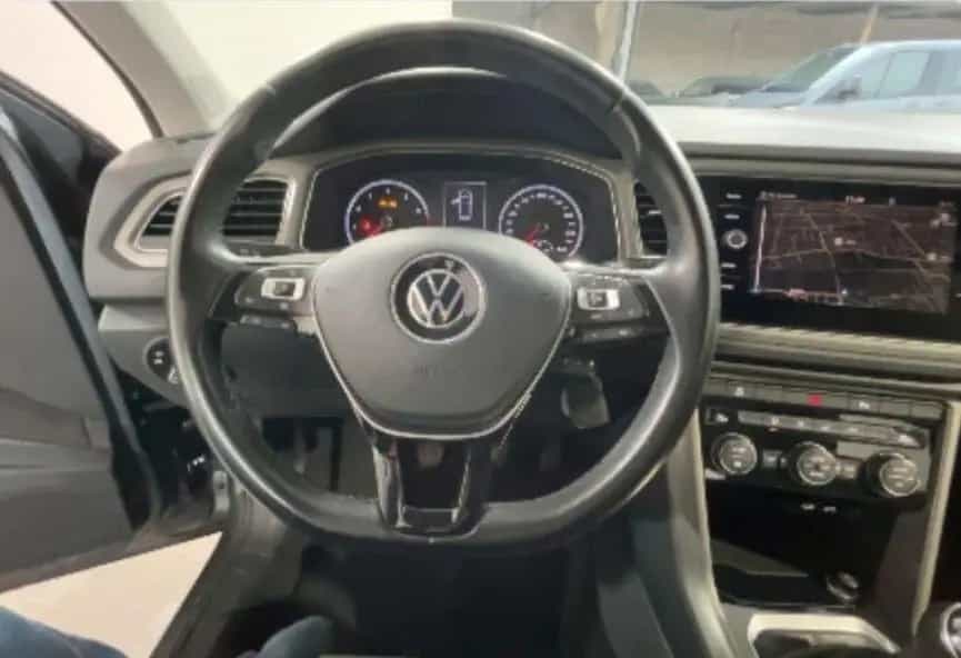 Volkswagen T-Roc 1.0 TSI Business BlueMotion Tec 03/2021-photo-11