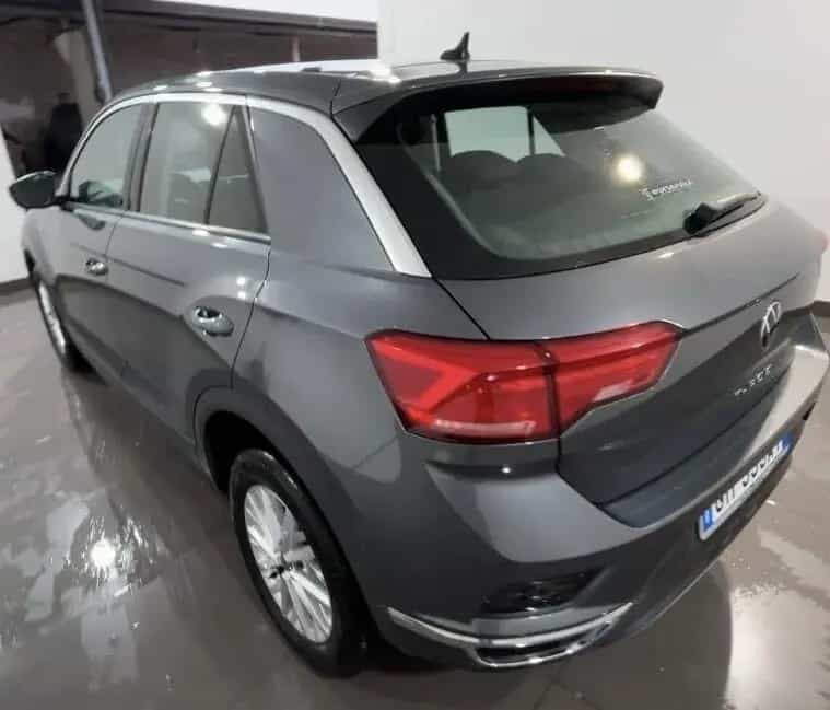 Volkswagen T-Roc 1.0 TSI Business BlueMotion Tec 03/2021-photo-2