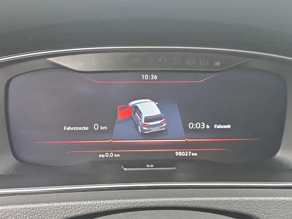 Volkswagen Golf VII GTI PERFORMANCE+LED+DIGITAL TACHO+PDC 04/2018-photo-10
