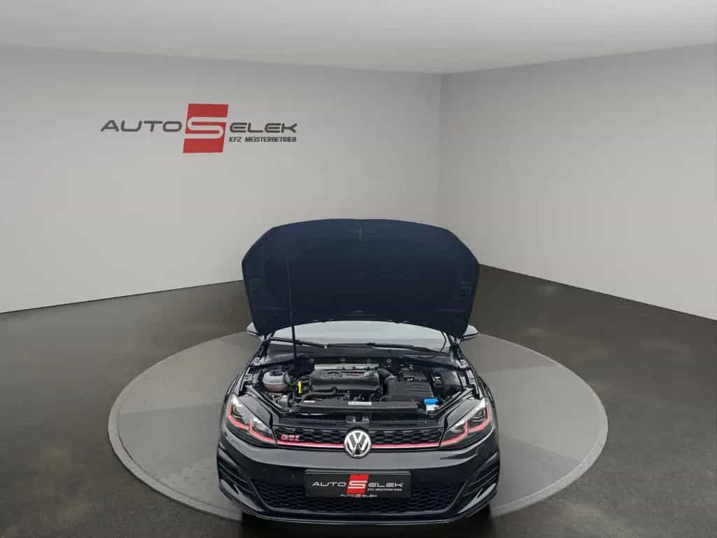 Volkswagen Golf VII GTI PERFORMANCE+LED+DIGITAL TACHO+PDC 04/2018-photo-18