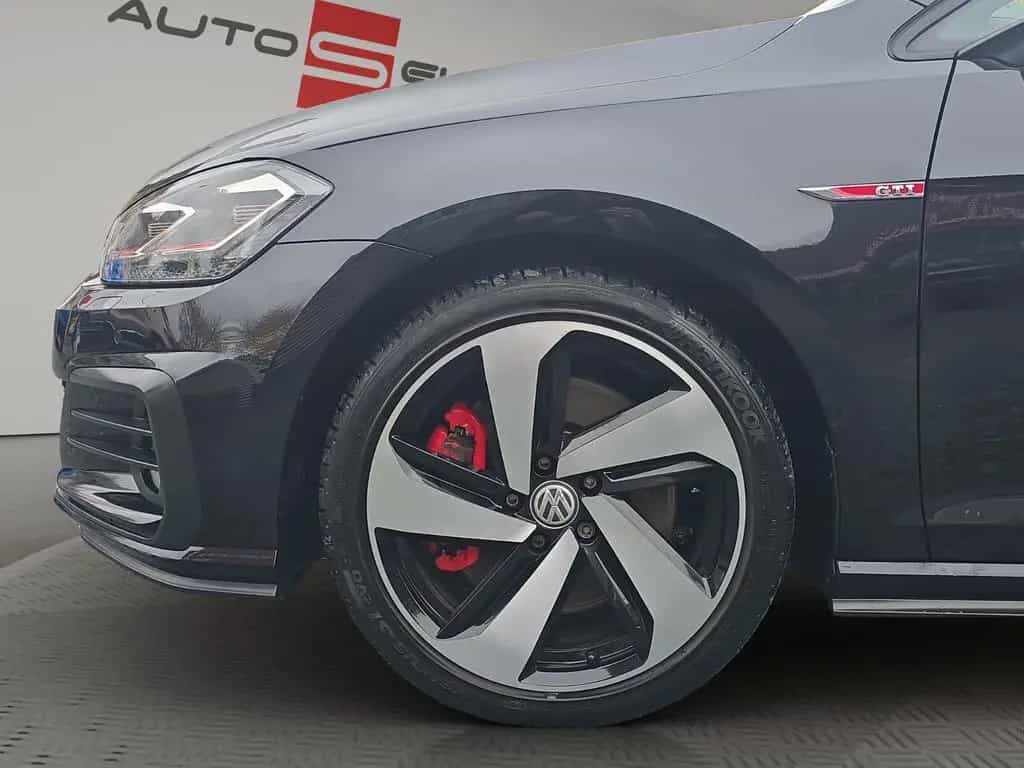 Volkswagen Golf VII GTI PERFORMANCE+LED+DIGITAL TACHO+PDC 04/2018-photo-19