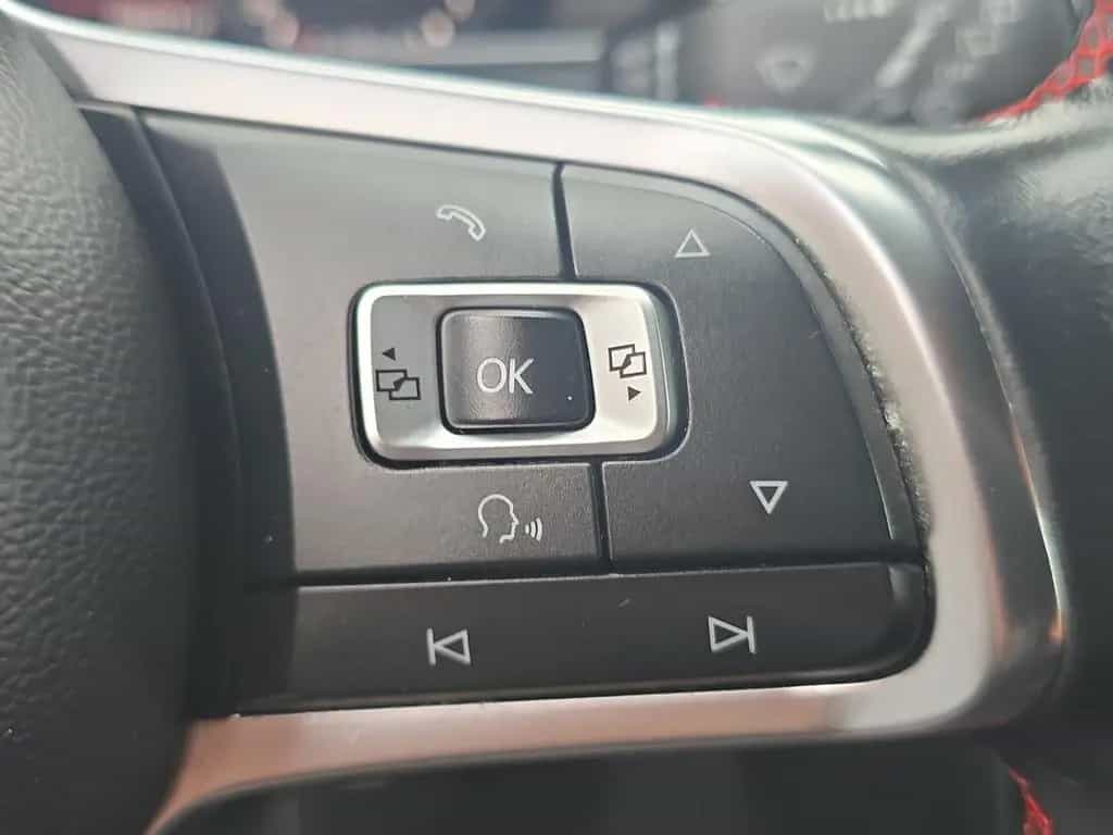 Volkswagen Golf VII GTI PERFORMANCE+LED+DIGITAL TACHO+PDC 04/2018-photo-22