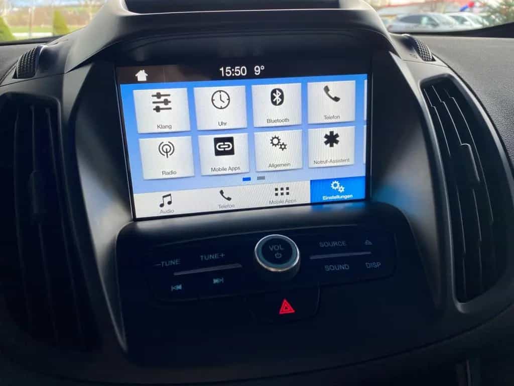 Ford Kuga Titanium+AHK+Xenon+PDC+BLIS+KeyFree+Winter 04/2018-photo-23