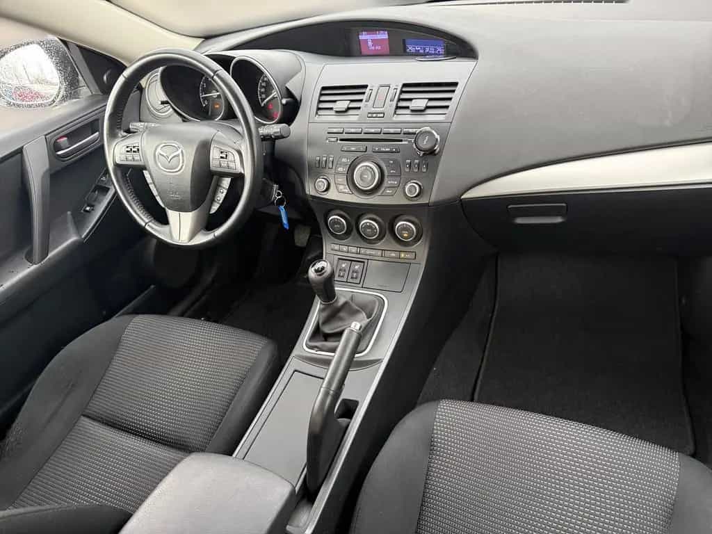Mazda 3 1.6 Edition Tempomat Sitzheizung AHK Klimaaut. 12/2012-photo-13