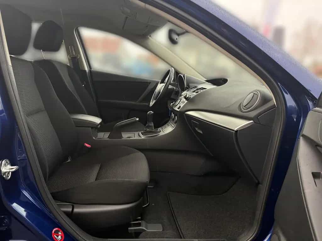 Mazda 3 1.6 Edition Tempomat Sitzheizung AHK Klimaaut. 12/2012-photo-14