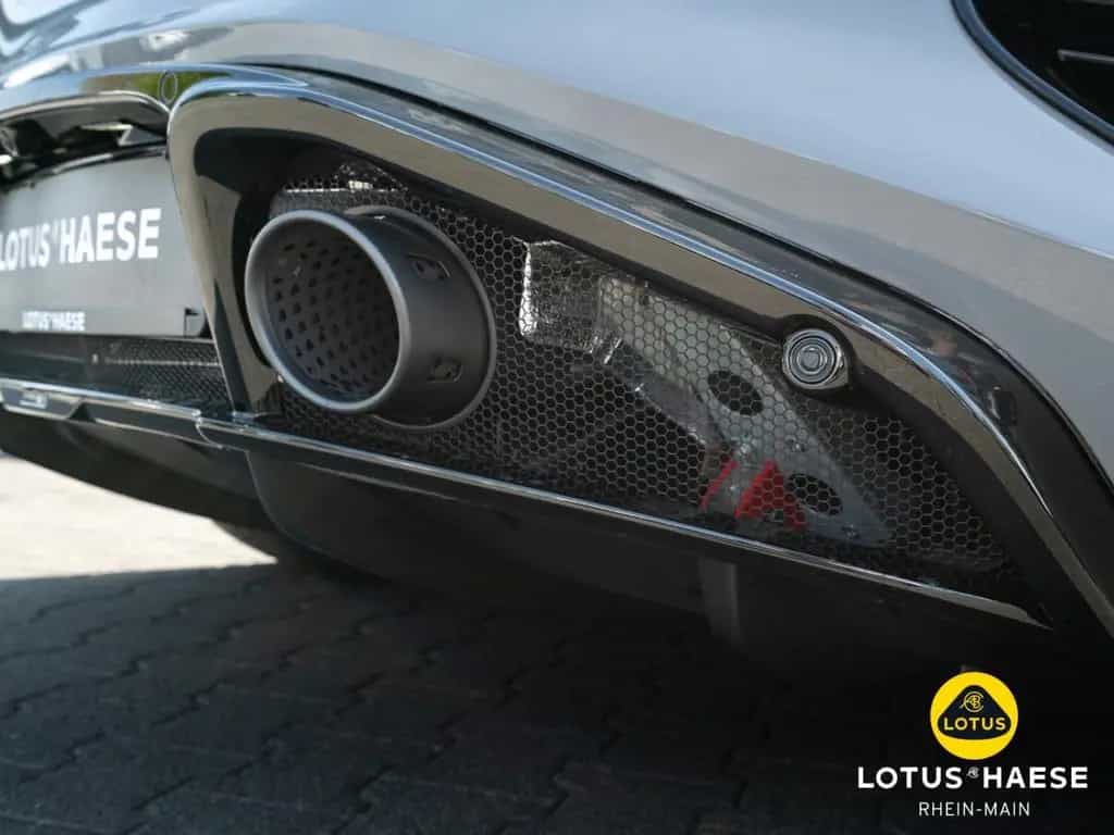 Lotus Emira V6 Zinc Grey - by LOTUS HAESE null-photo-14