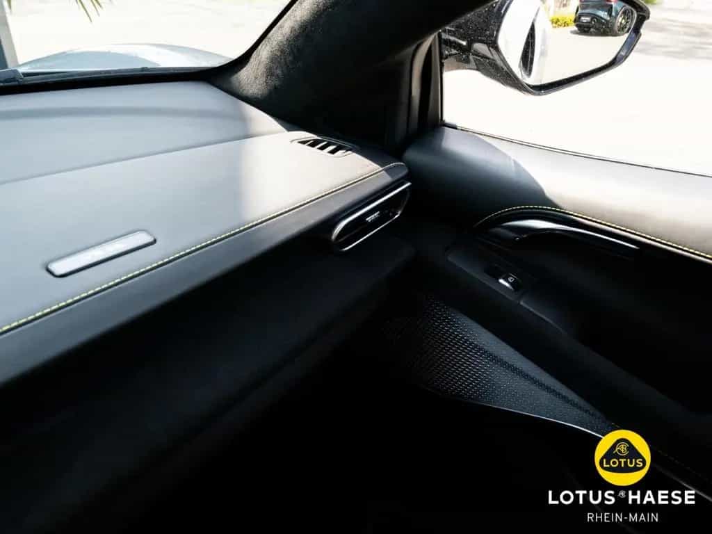 Lotus Emira V6 Zinc Grey - by LOTUS HAESE null-photo-27