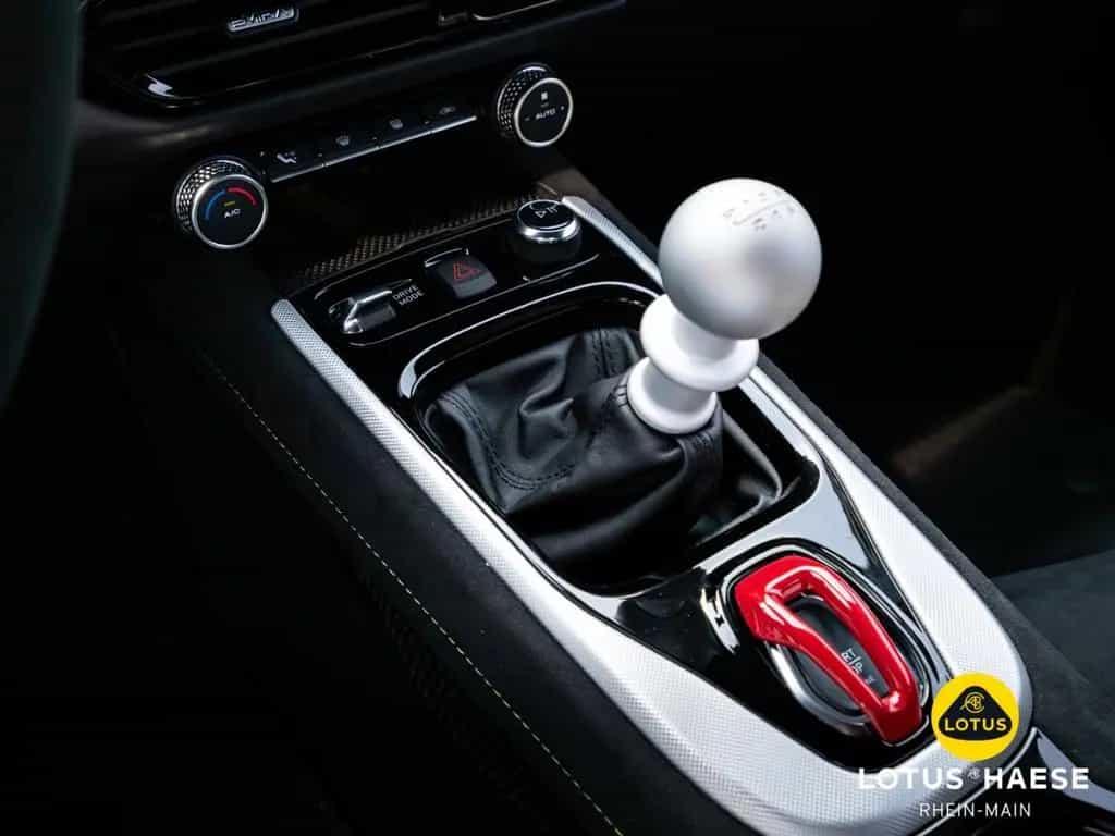 Lotus Emira V6 Zinc Grey - by LOTUS HAESE null-photo-29