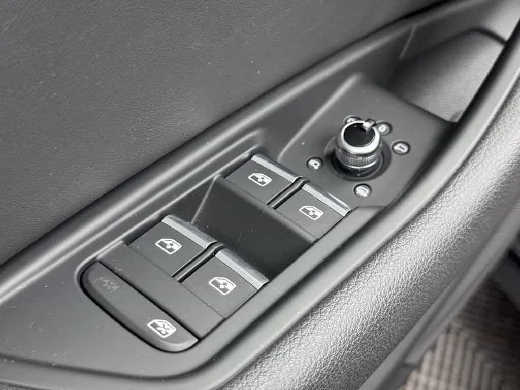 Audi A4 40 TDI S-LINE MATRIX/ACC/KEYL/PANO/VIRTUAL/R-CAM 10/2019-photo-23