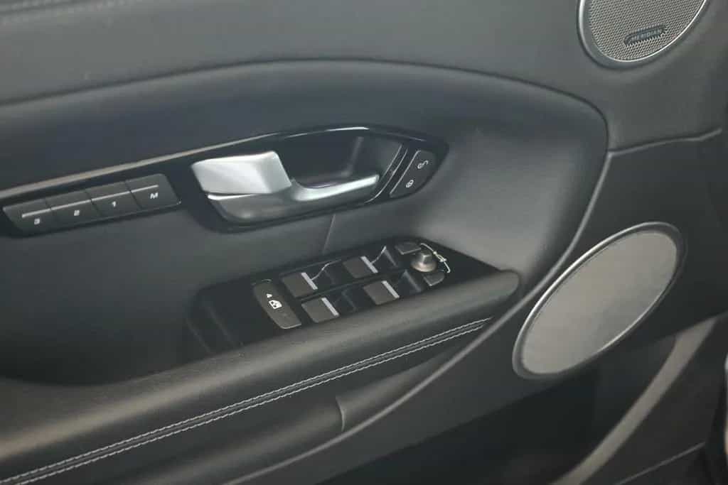 Land Rover Range Rover Rover Evoque AWD SE Dynamic Leder Navi Kam 07/2017-photo-15