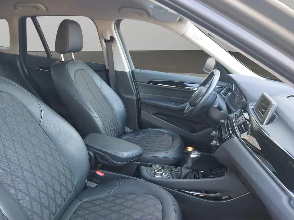 BMW X1 SDrive 09/2016-photo-13