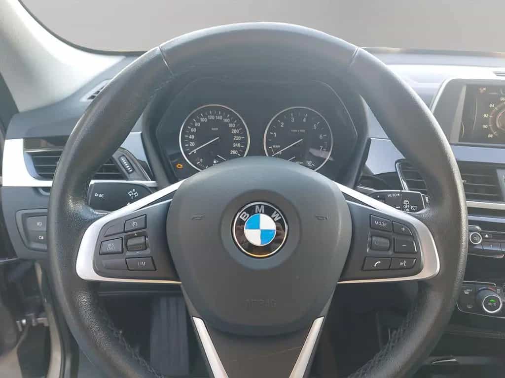 BMW X1 SDrive 09/2016-photo-8