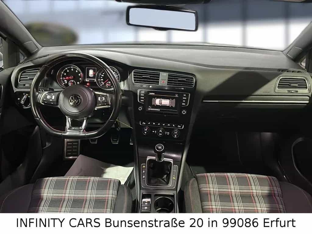 Volkswagen Golf VII Lim. GTI BMT 03/2016-photo-17