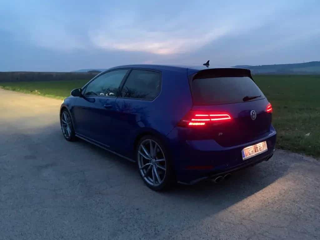 Volkswagen Golf VII R 4Motion 310PS Schalter 19" 3T no OPF 07/2017-photo-16