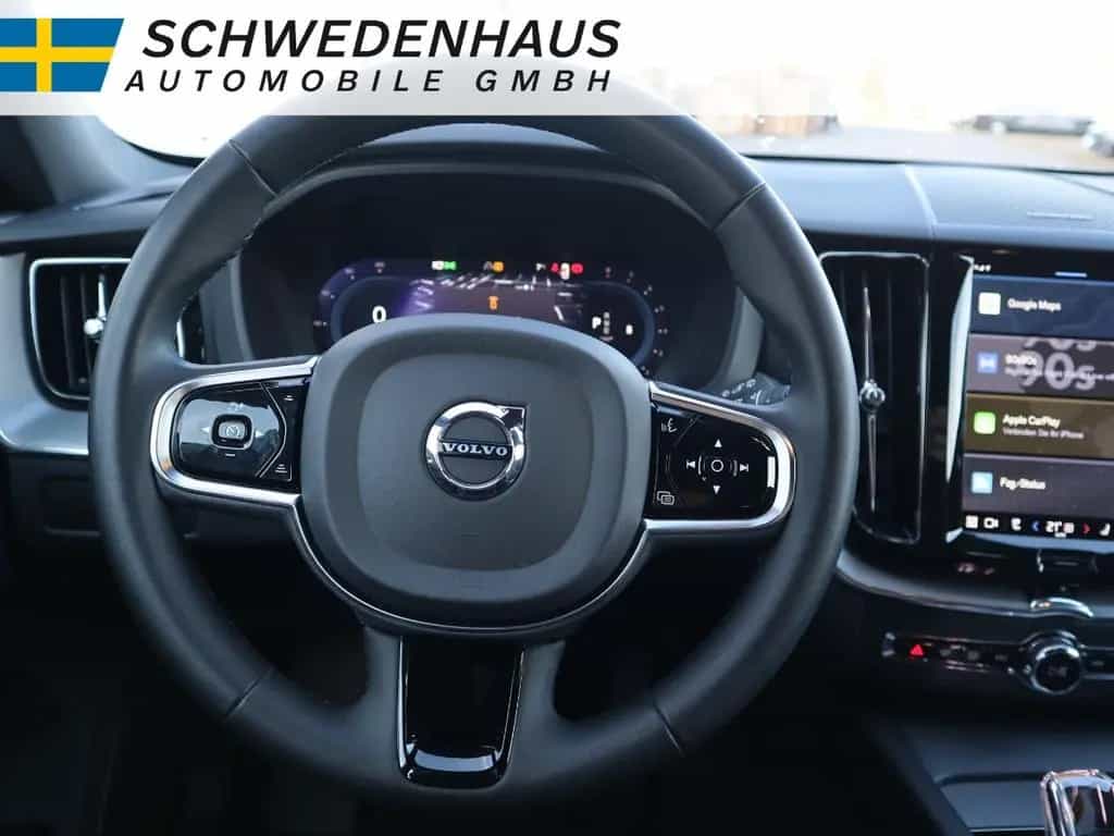 Volvo XC60 B5 BENZIN PLUS DARK AWD 02/2023-photo-17