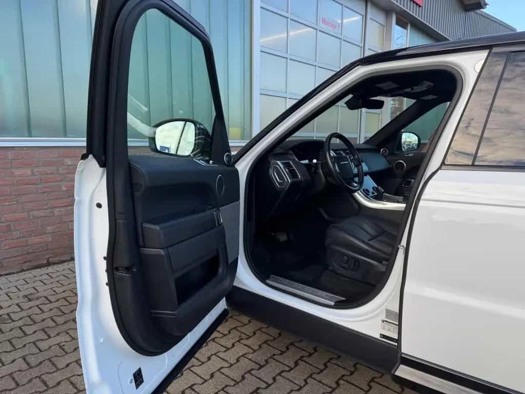 Land Rover Range Rover Rover Sport HSE Panorama 03/2018-photo-2