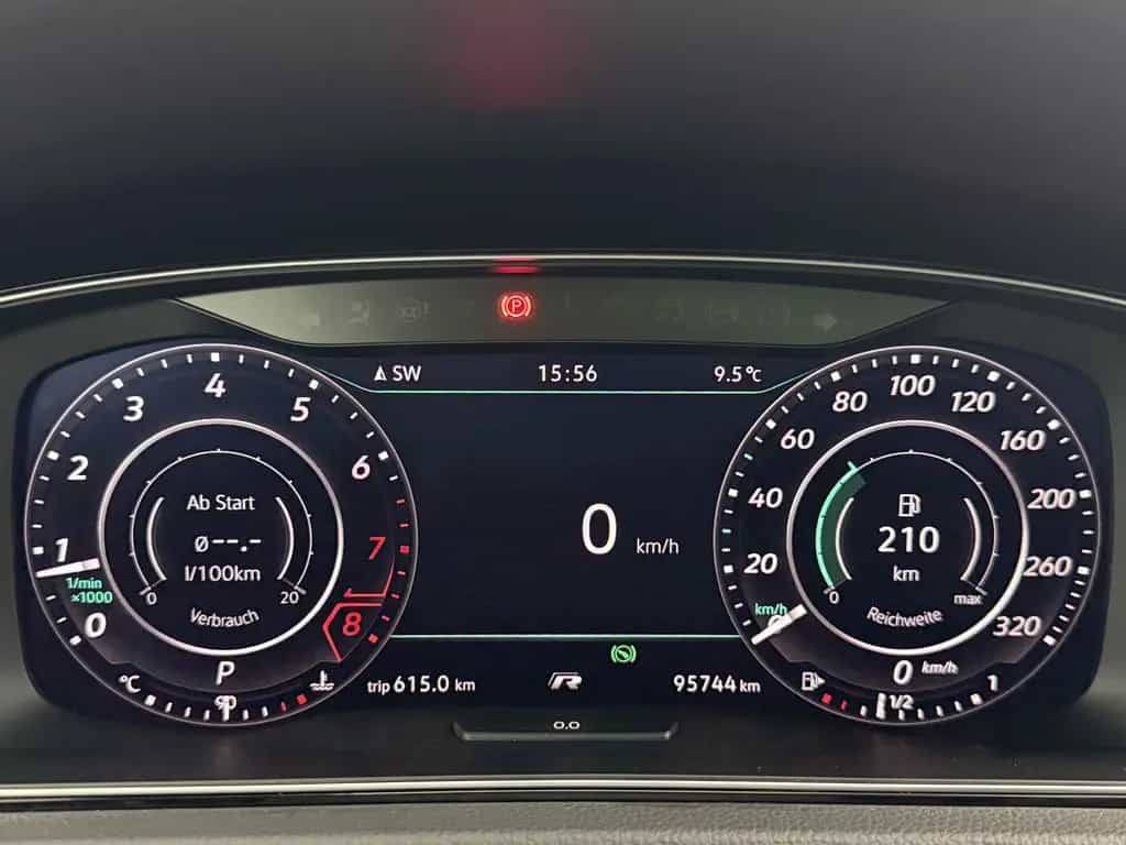 Volkswagen Golf R 4Motion|Pano|Akrapovic|Pretoria|Virtual| 09/2017-photo-15