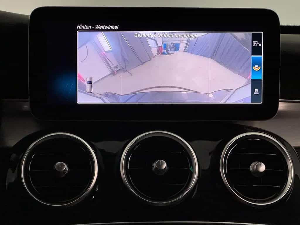 Mercedes-Benz C 180 T Avantgarde Navi LED SFW Kamera Keyless 02/2021-photo-18