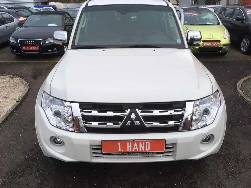 Mitsubishi Pajero 3,2 DI-D 4WD Top Automatik*1.HAND* 01/2014-photo-0