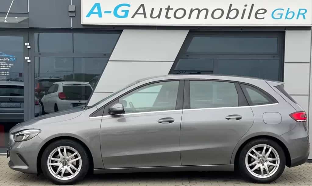 Mercedes-Benz B-Class 180 Style Automatik NUR 46 TKM AHK LED KAMERA 02/2019-photo-5